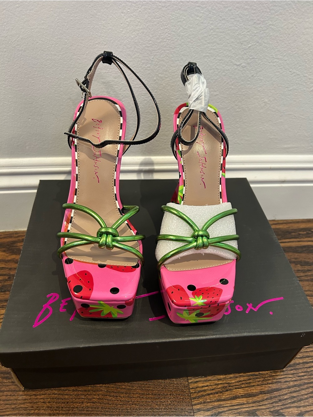 Betsey Johnson Pink Strawberry Platform Sandals with Metallic Green Knots